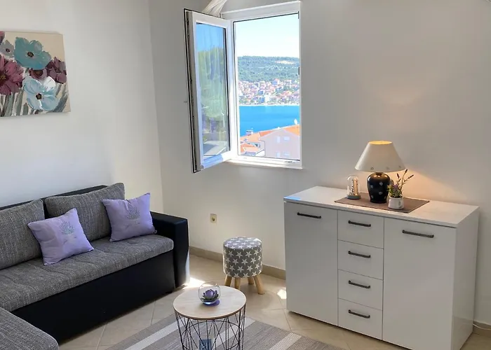 Tihana Lejlighed Trogir