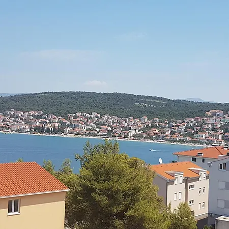 Tihana * 特罗吉尔